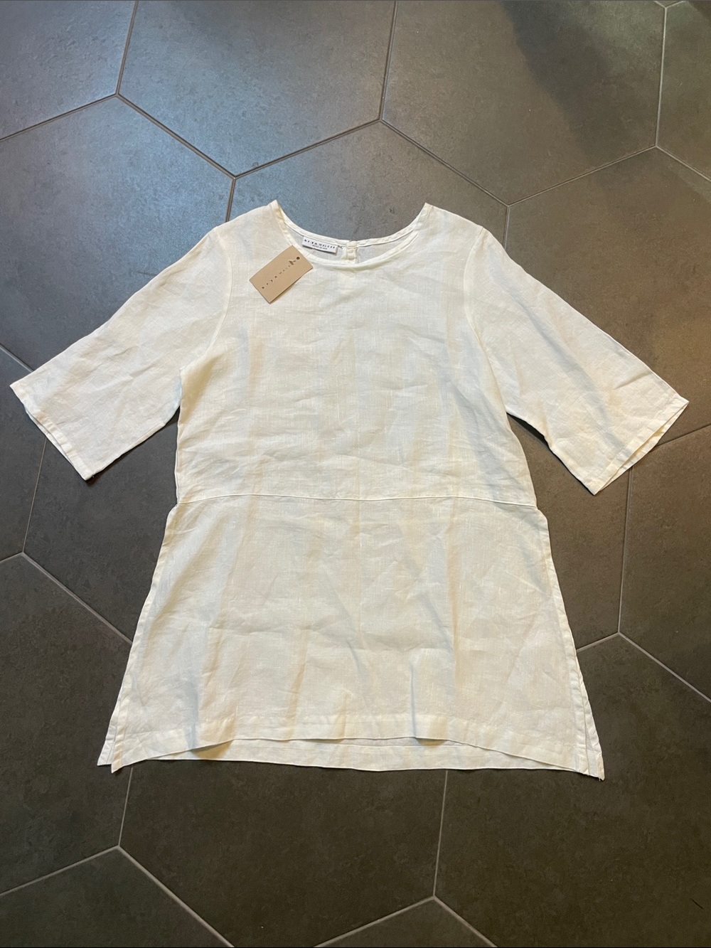 NWT bryn Walker White 100% Linen Tunic Top S
